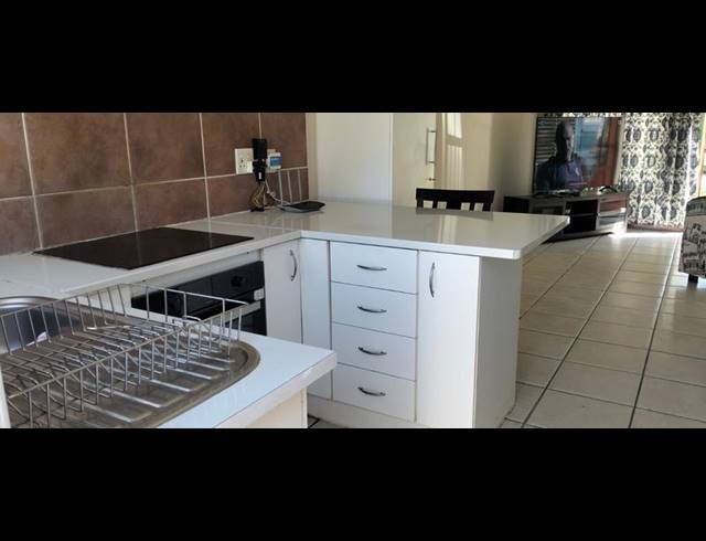 2 BEDROOM TOWNHOUSE FOR SALE IN HIGHBURY